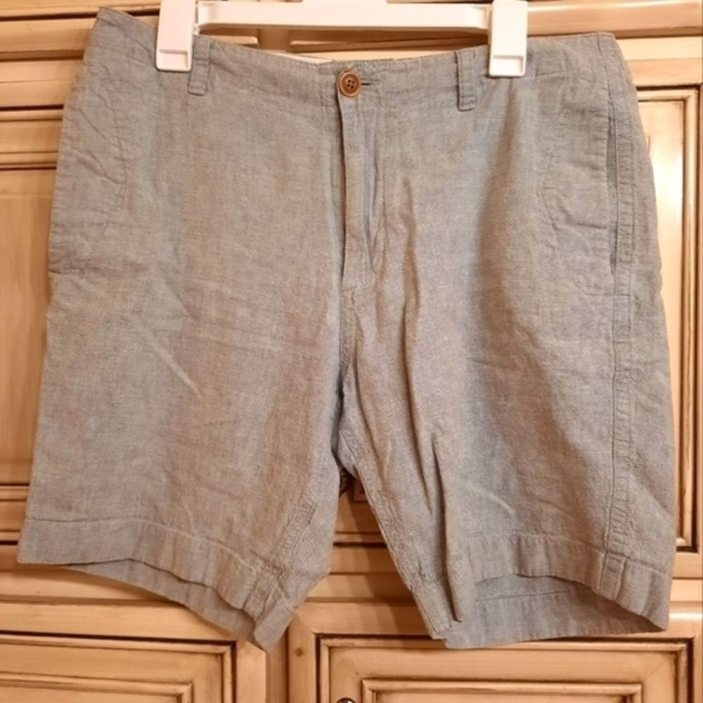 J. CREW Shorts! Size‎ 33W
